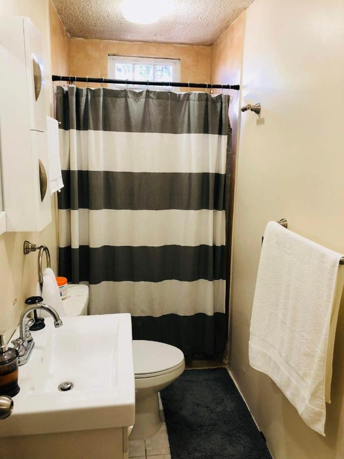 Homey Escape With Patio Access And Free Laundry 폰세 외부 사진