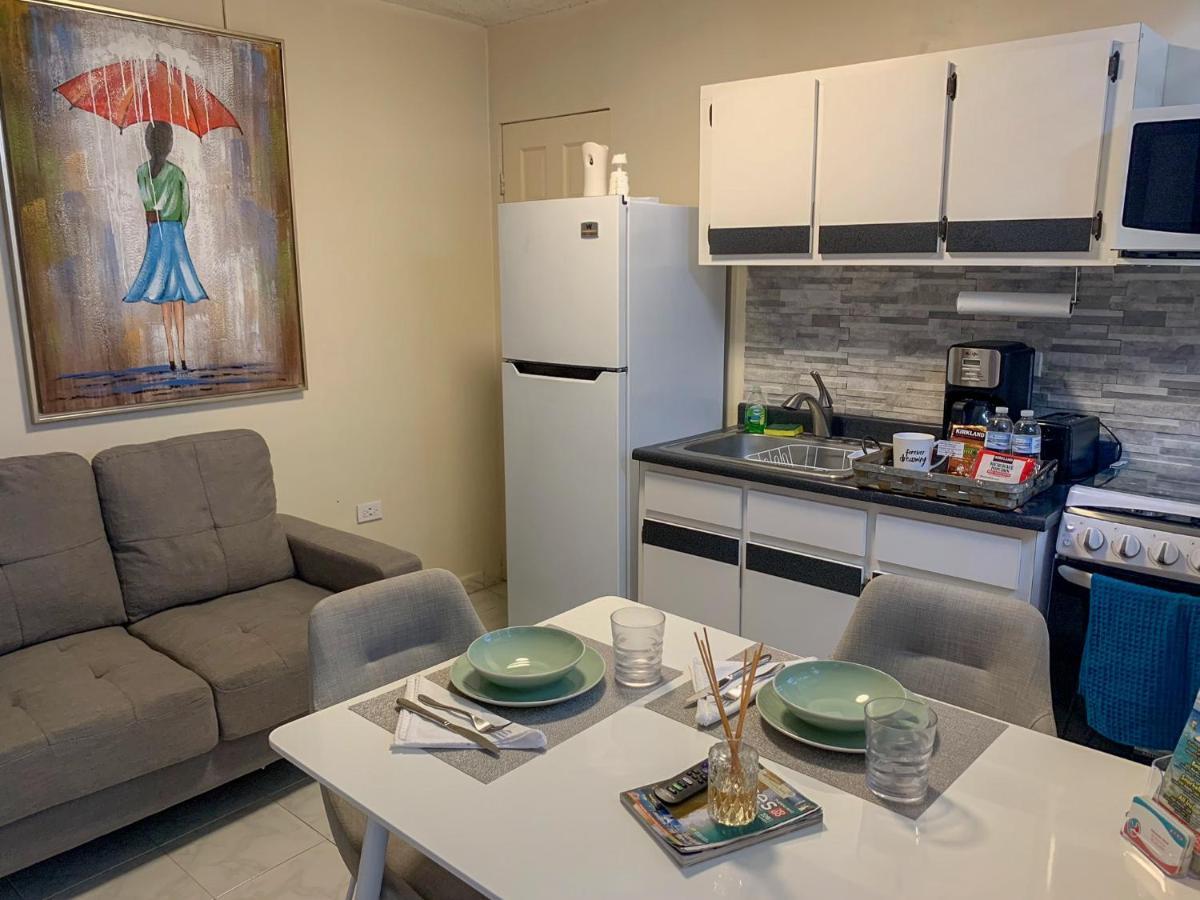 Homey Escape With Patio Access And Free Laundry 폰세 외부 사진