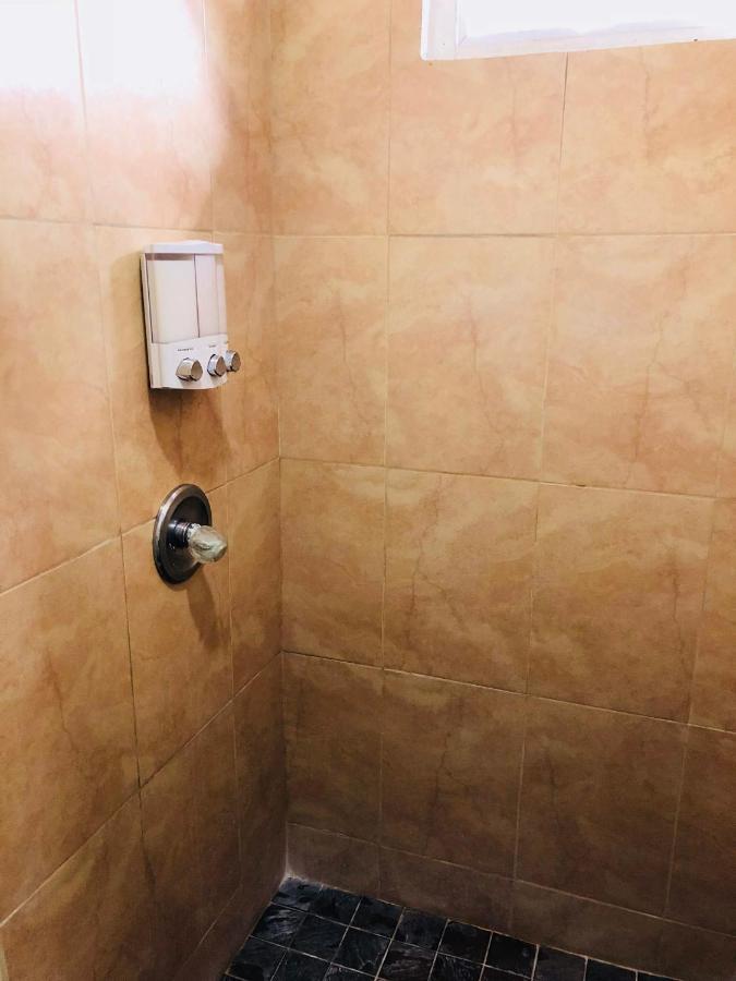 Homey Escape With Patio Access And Free Laundry 폰세 외부 사진